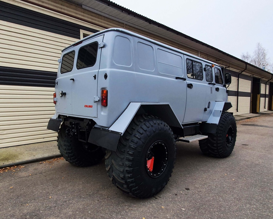 СТМ-39933 «Автобус» — 8 мест, 1410 кг