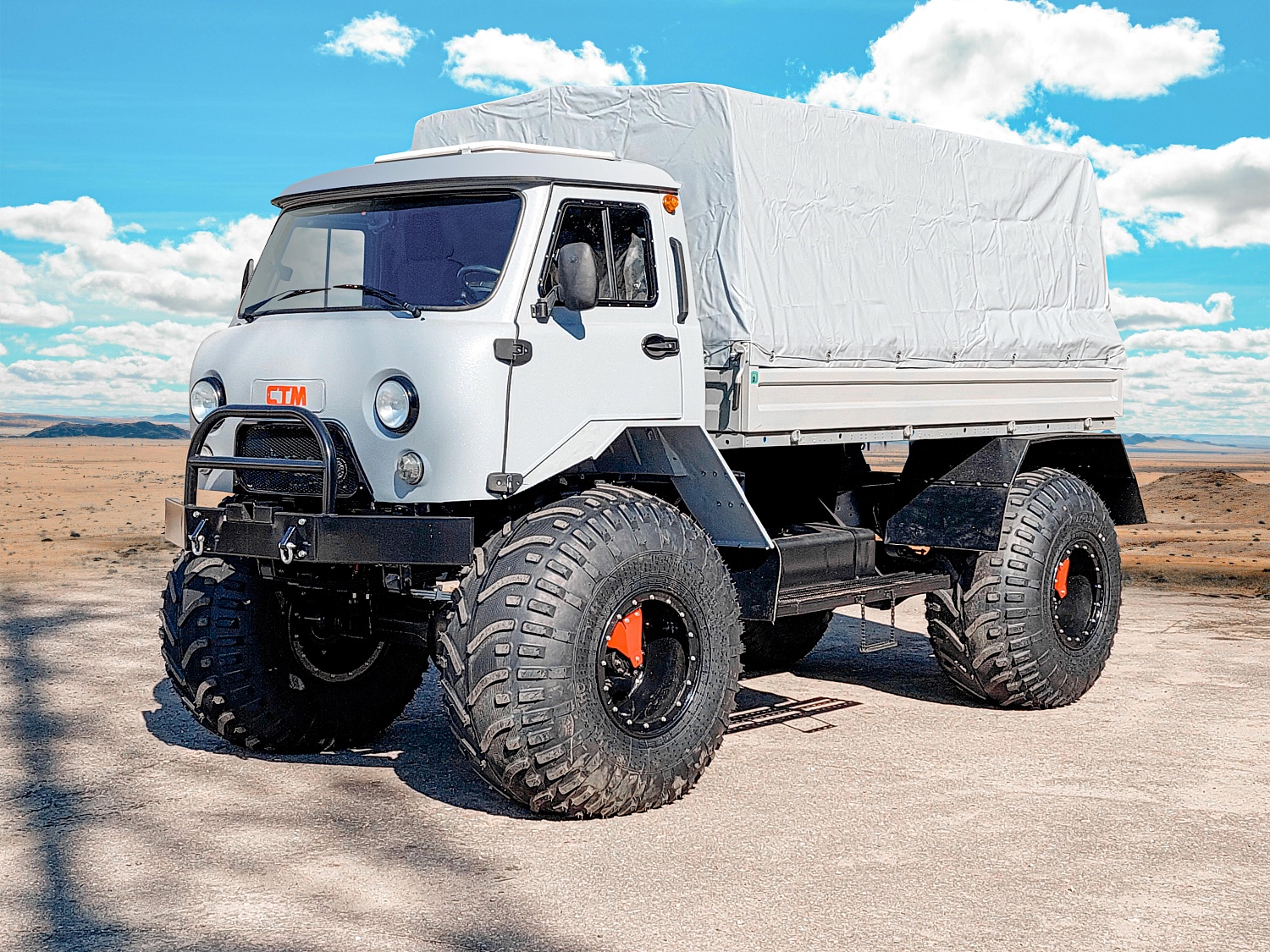 СТМ-39934 «Бортовой» — 2 места, 1680 кг