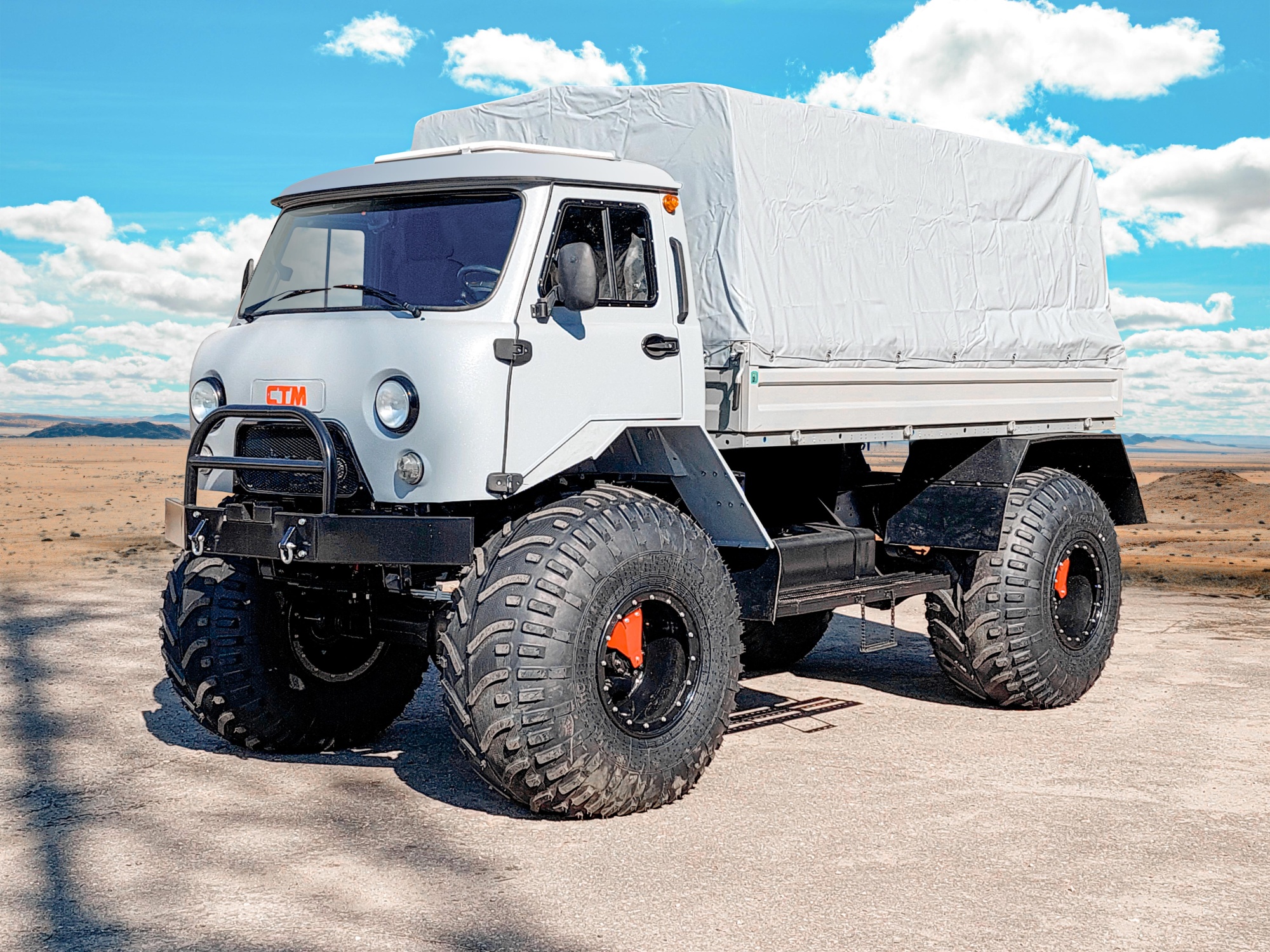 СТМ-39934 «Бортовой» — 2 места, 1680 кг